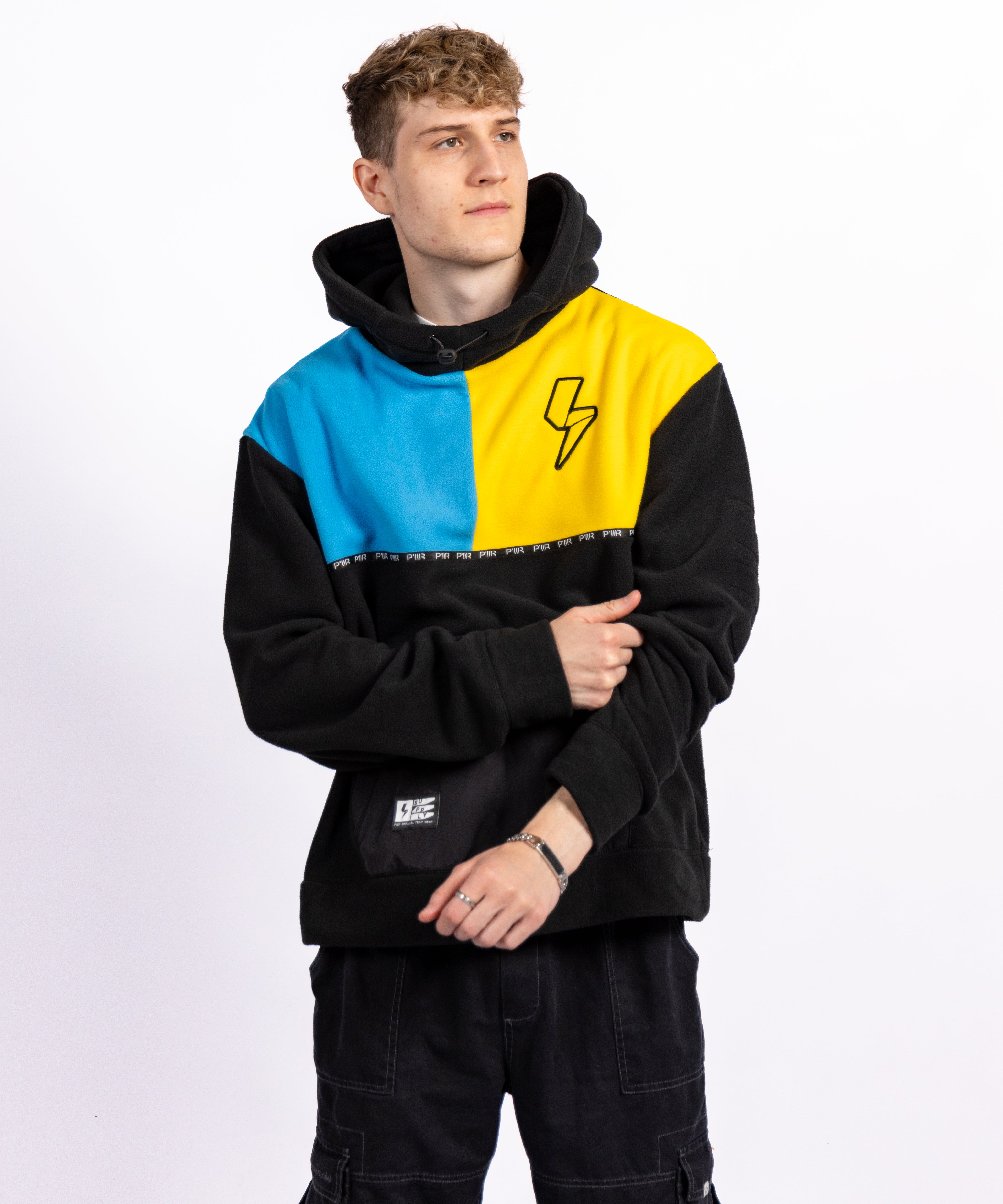 Pwr Essentials About – PWR Supply